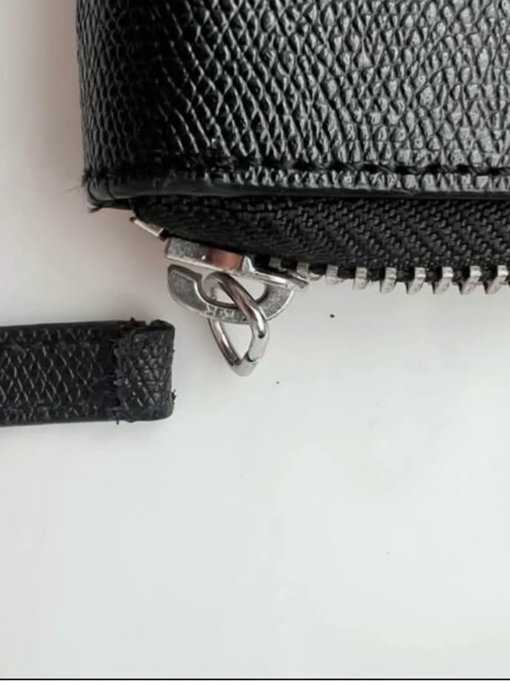 Portfolio Leather bag by Banana Republic